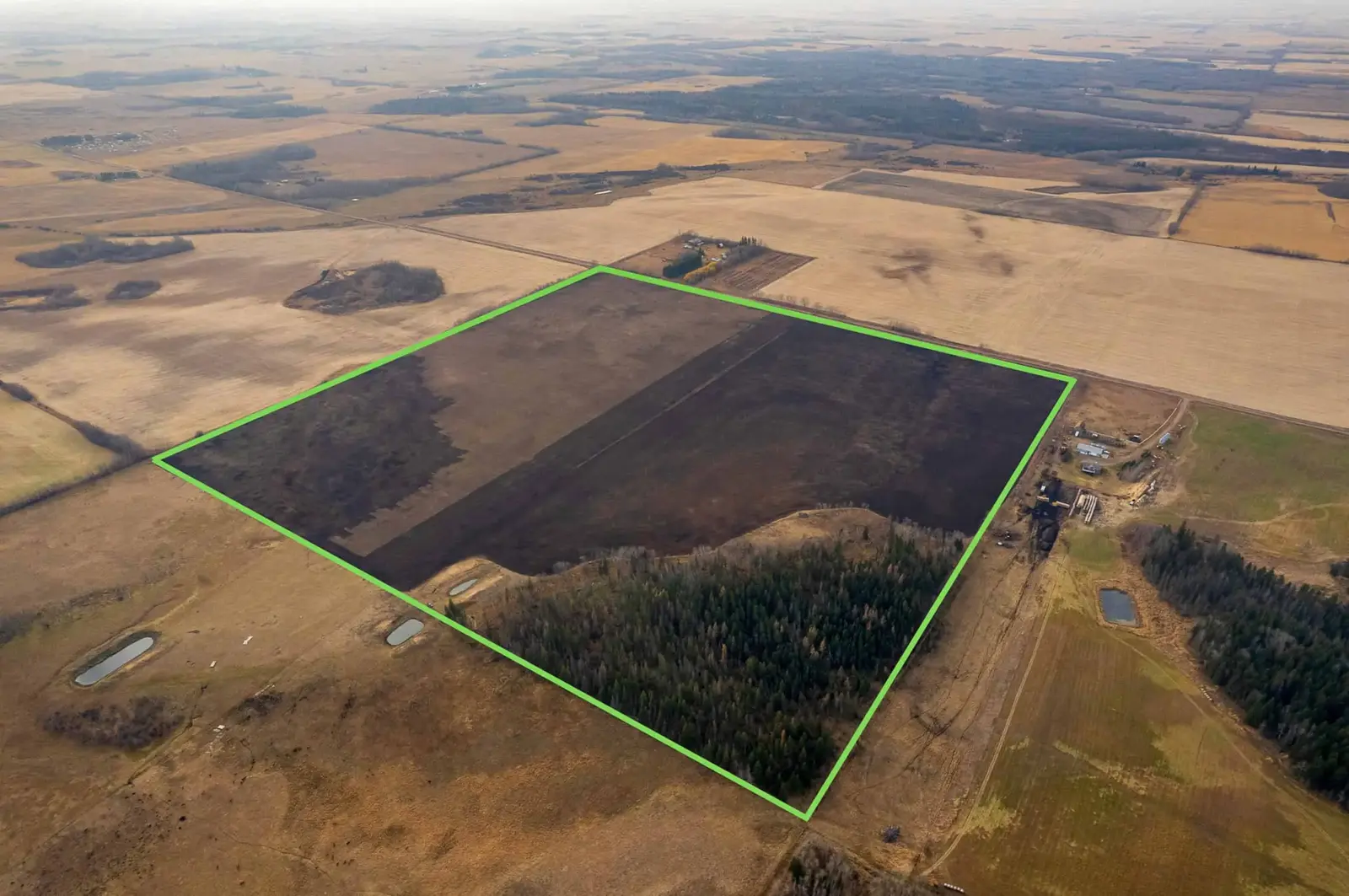 Large Agricultural Land Parcel Near Major Highway