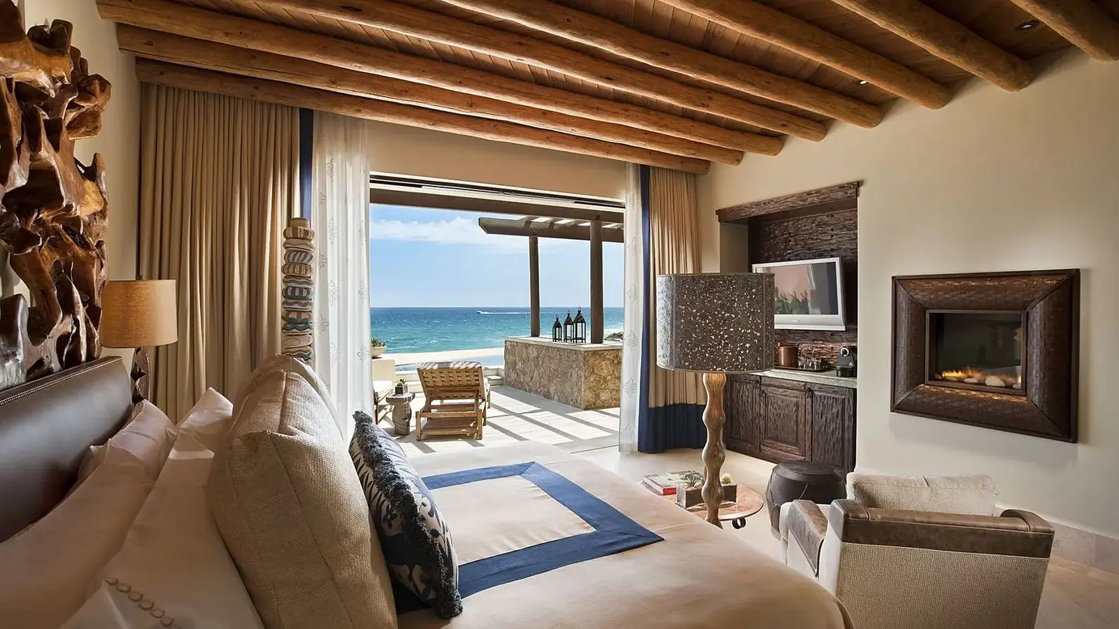 Luxurious Sandy Shores Hotel with Oceanfront Views