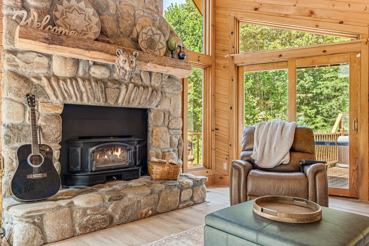 Rustic Lodge with Cozy Fireplaces and Charm