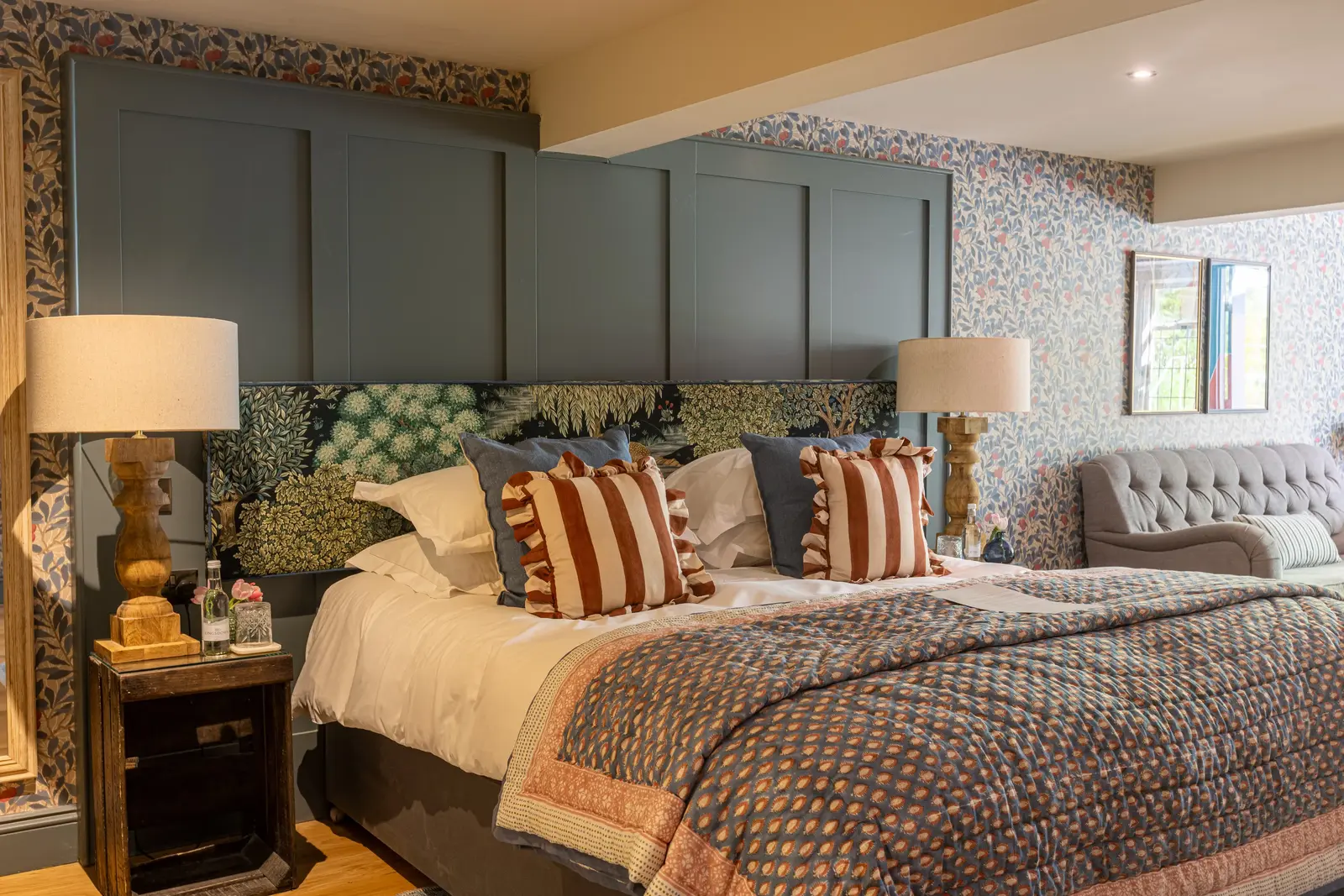 Cozy Budget Motel Near Major Highways