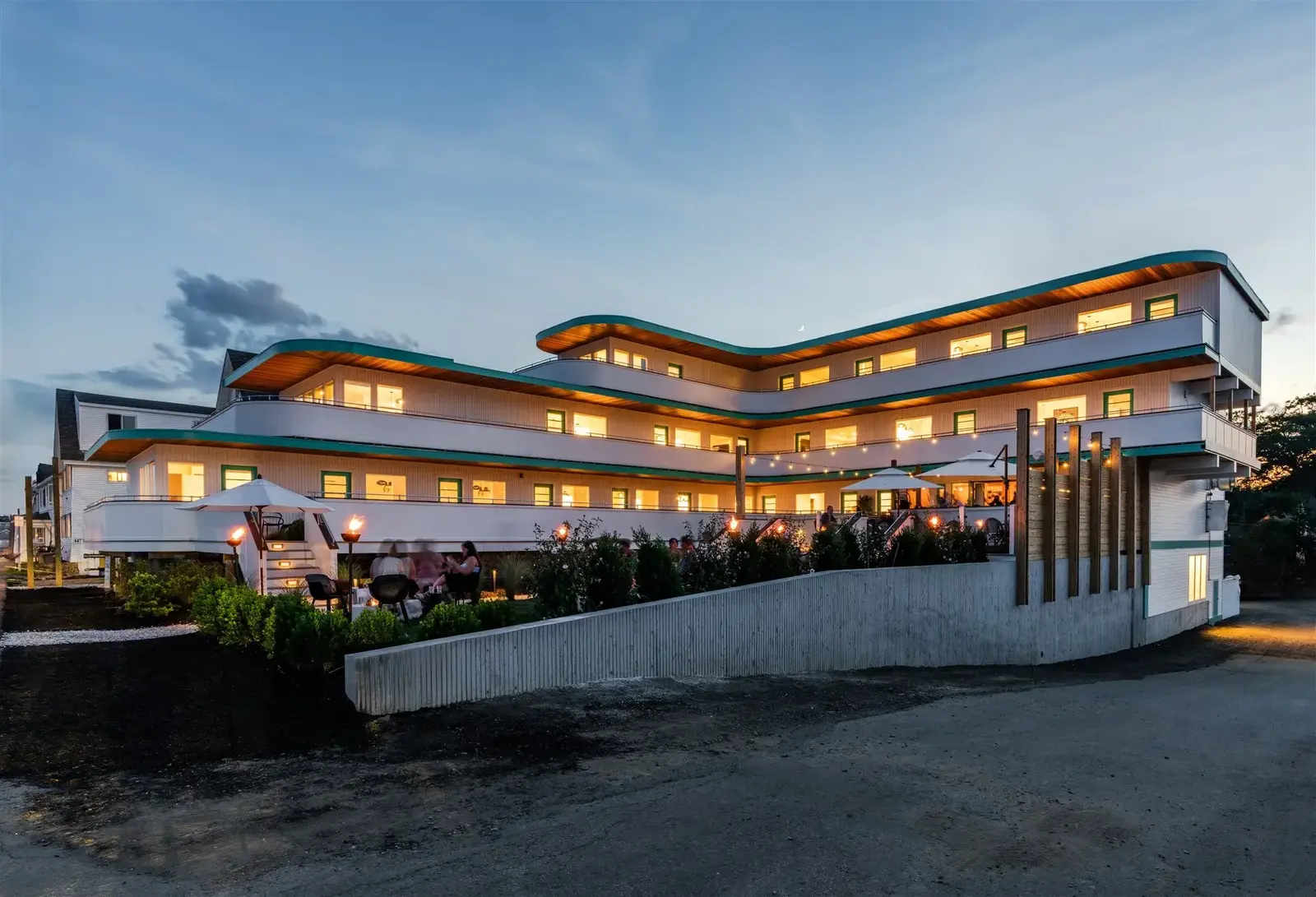 Classic Route 66 Motel with Vintage Charm