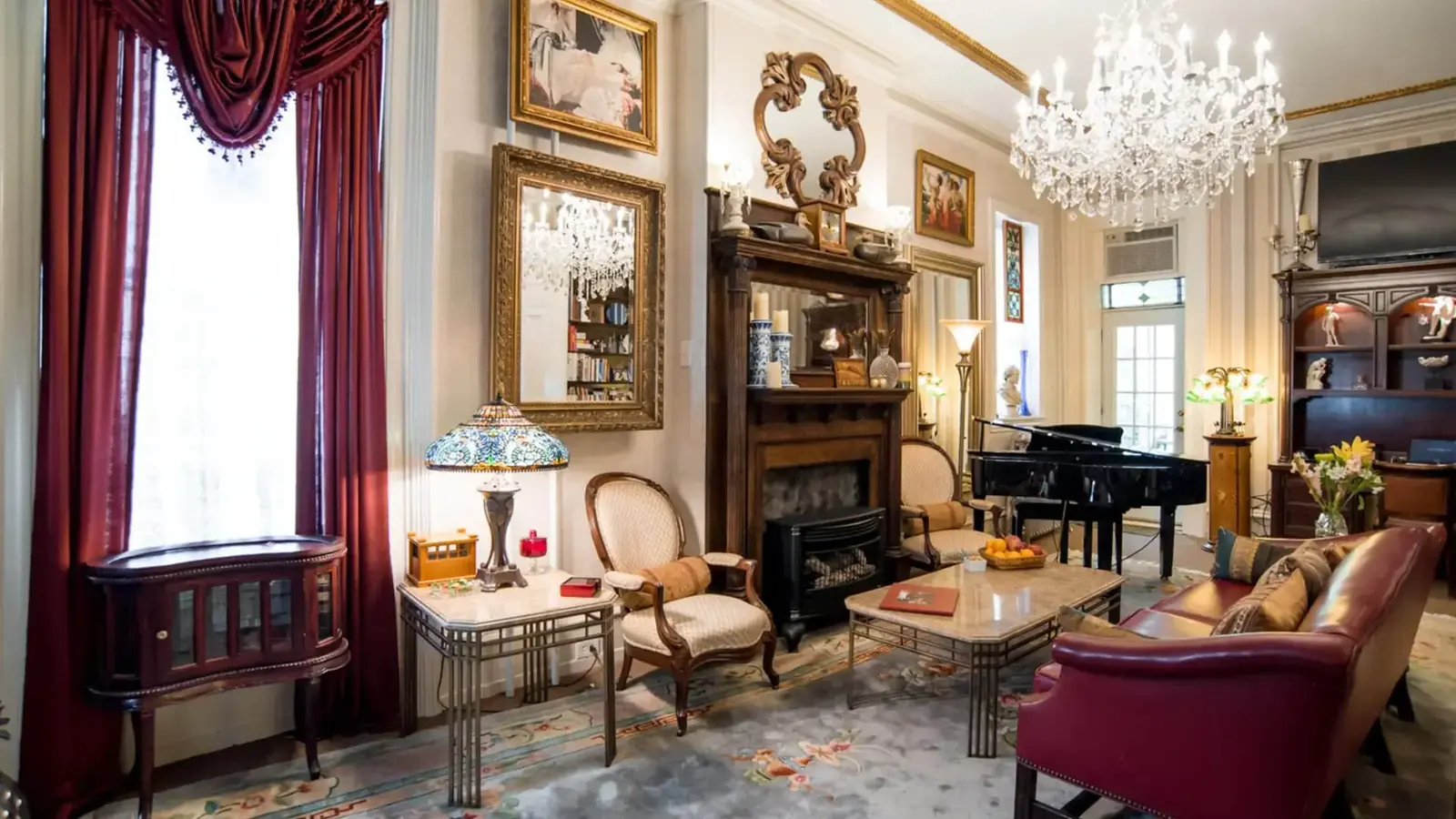 Charming Guest House with Home-Cooked Breakfast