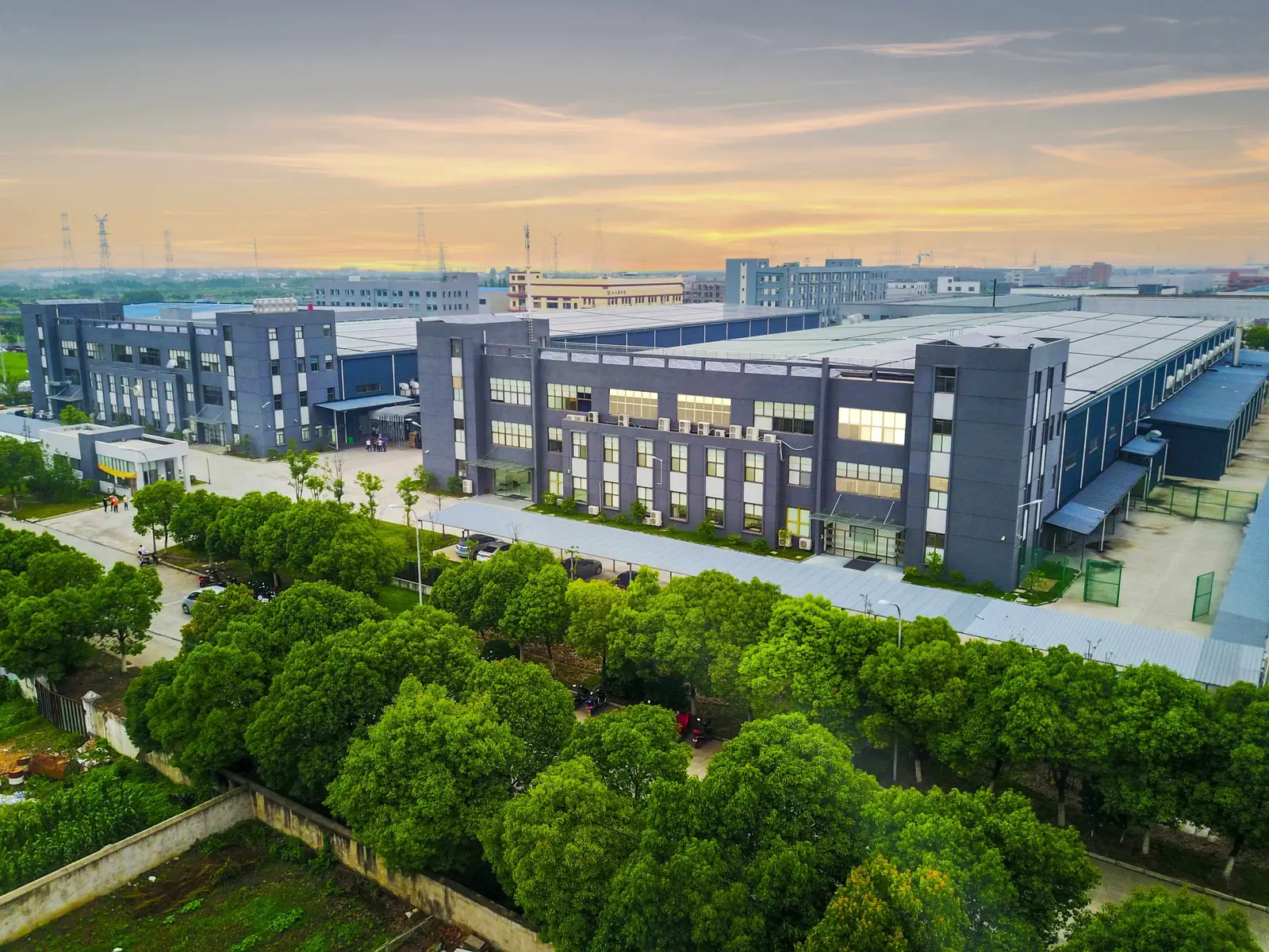 Eco-Friendly Packaging Factory with Sustainable Practices