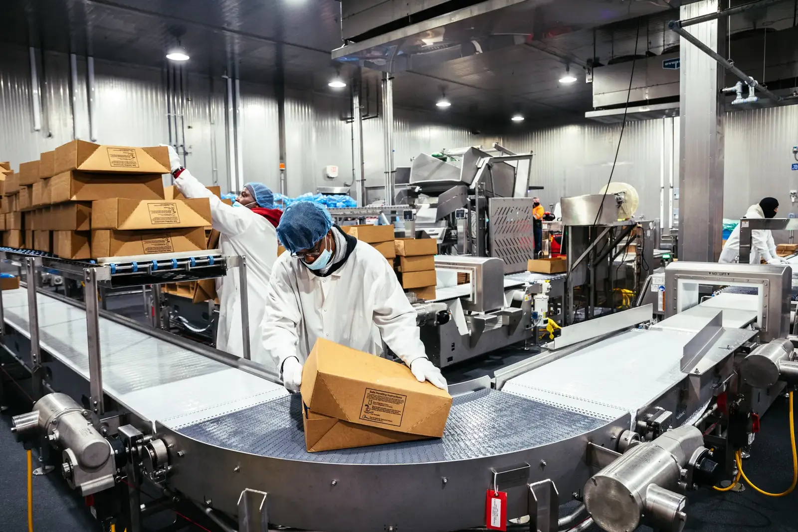 مصنع معالجة غذائية فعال مزود بمركز توزيع